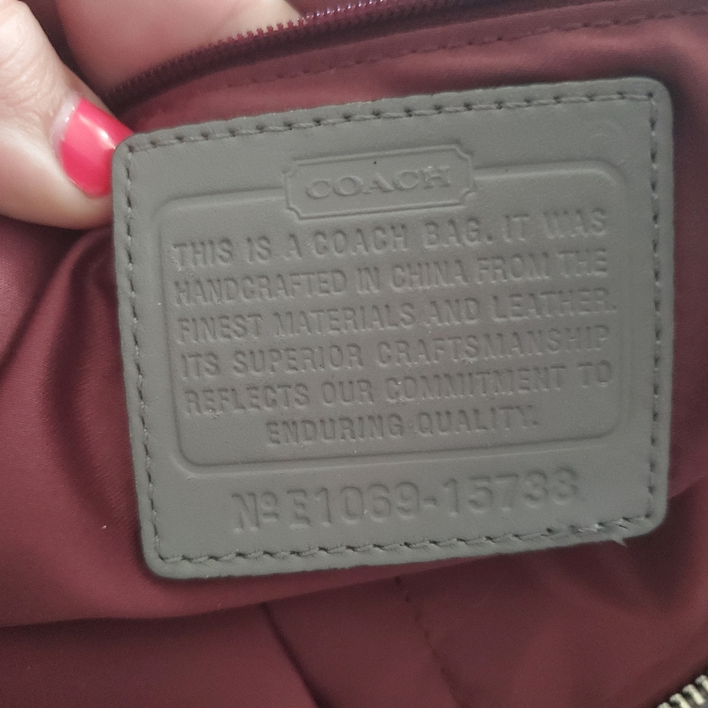 Coach - Picture 6 of 6